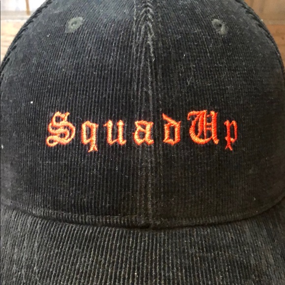 Used cap - Picture 2 of 5